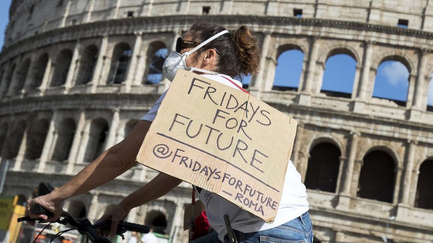 Protesta climática en Roma (Italia).