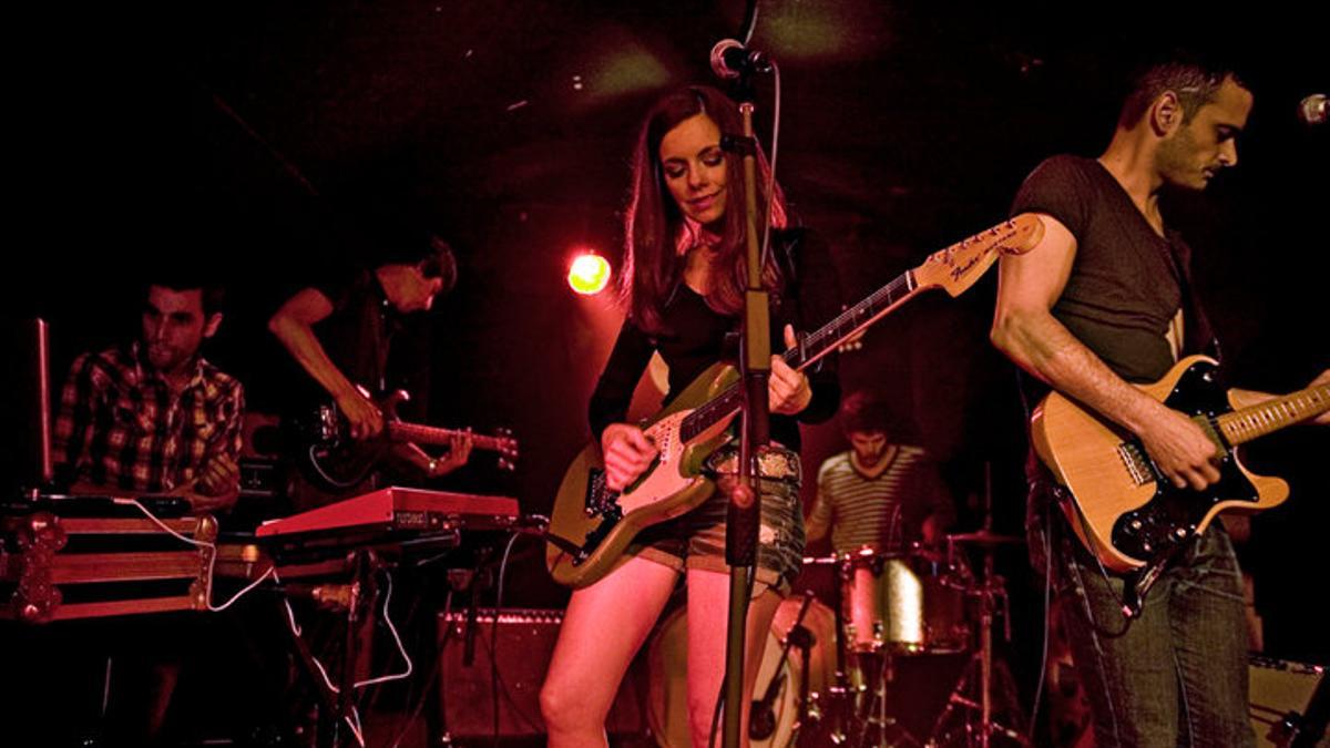 Nadadora se tira a la piscina 12 años después: 