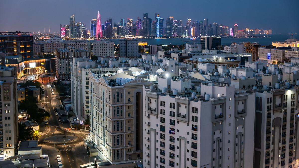 Irán se defiende atacando infraestructuras de gas y petróleo y abre la puerta a otra crisis energética