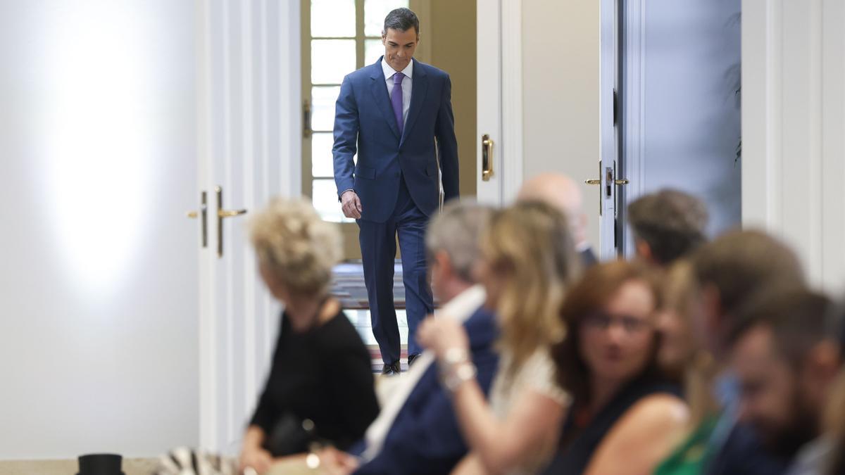 Sánchez se aferra a llegar a 2027 y prepara presupuestos con guiños a los socios y enfoque social