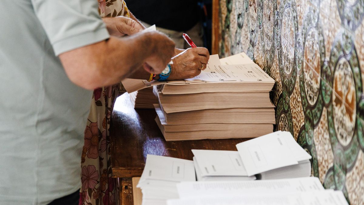 PSOE y Frente Amplio llegan a un acuerdo para concurrir en bloque al Senado el 29N