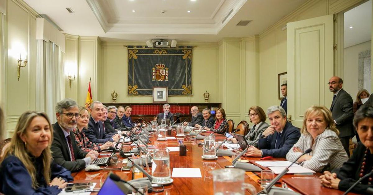 Vocales progresistas del CGPJ contraatacan acusando a la mayoría de ...