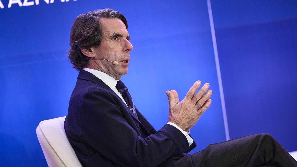 El expresidente del Gobierno, José María Aznar, durante la presentación de su último libro ‘Orden y libertad’, a 10 de diciembre de 2025, en Madrid (España).