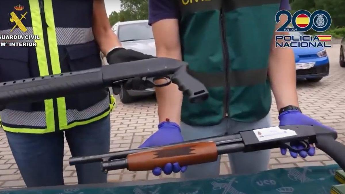 Los narcos tirotean a un policía nacional durante una redada en el Guadalquivir