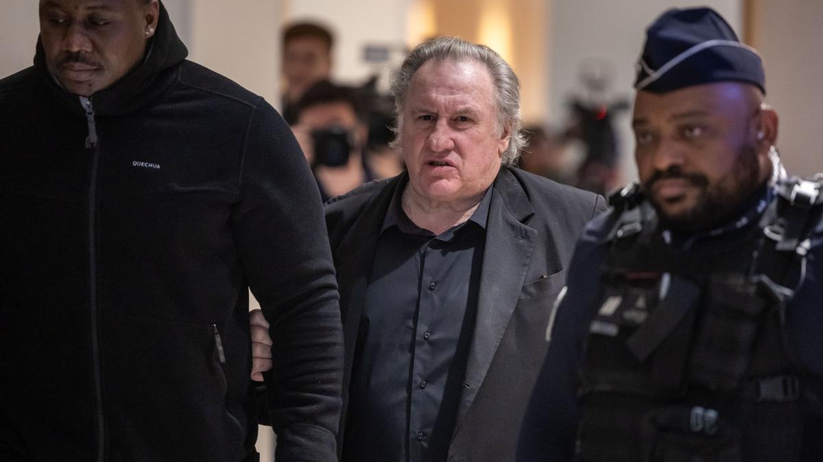 Imagen de archivo del actor Gerard Depardieu a su llegada al juzgado de París.