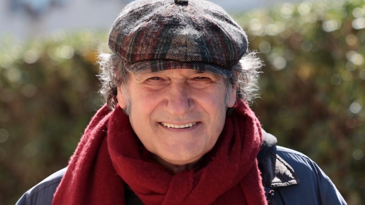 El escritor Alfons Cervera publica nueva novela: 'Singapur'