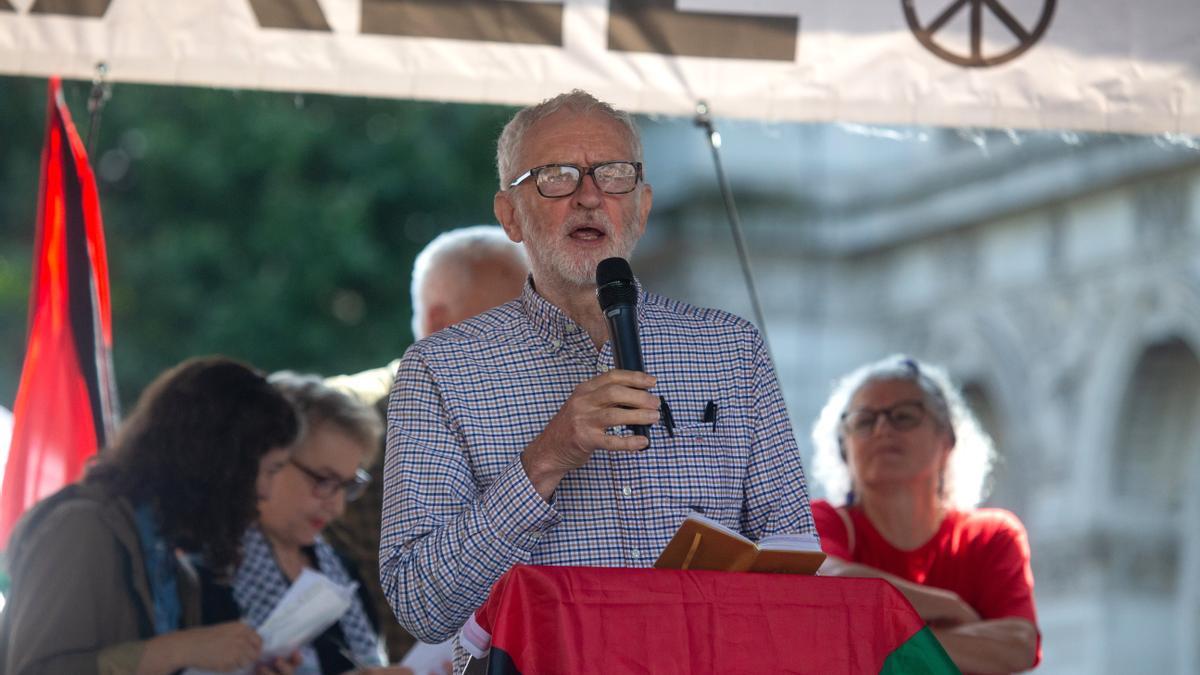 Jeremy Corbyn habla durante la «Marcha Nacional por Palestina» en Londres, Gran Bretaña.