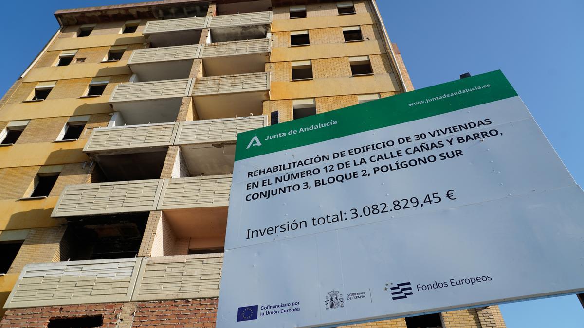 Viviendas rehabilitadas con fondos públicos en Sevilla, Andalucía.