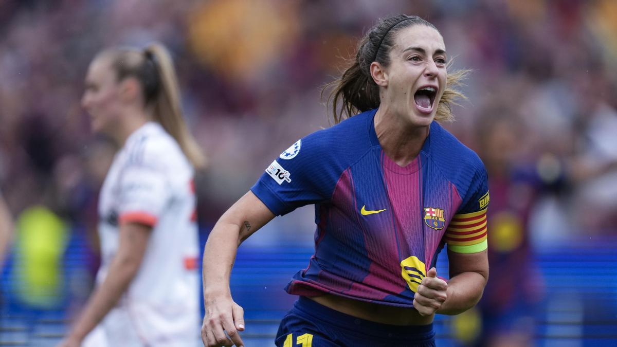Alexia Putellas celebra uno se sus goles al Bayern de Múnich.