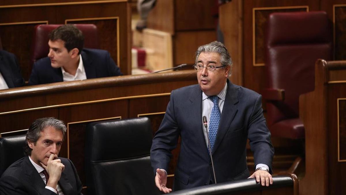 El ministro del Interior, Juan Ignacio Zoido, en el Congreso.