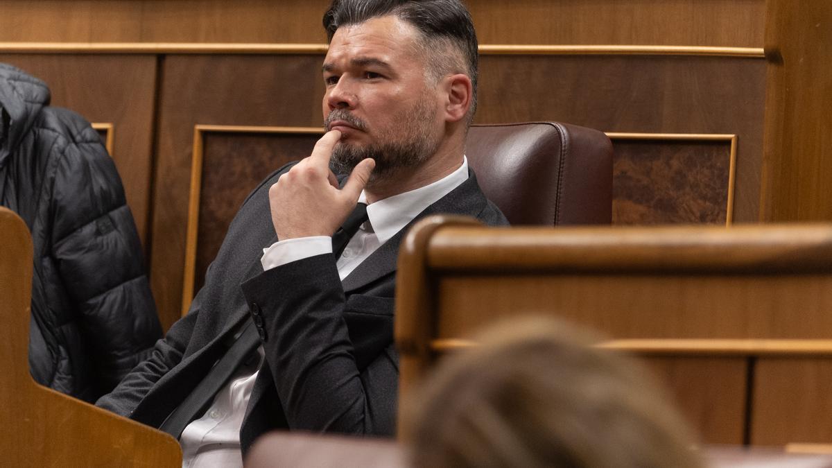 La izquierda responde a la iniciativa de Rufián de abrir un espacio de debate progresista