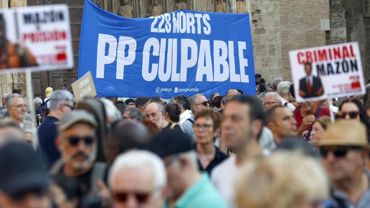 Comienza en València la décima movilización contra Mazón por su gestión de la dana