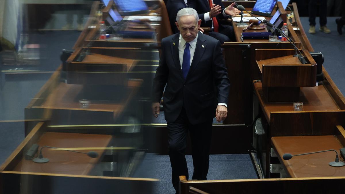 Netanyahu pide su indulto a Herzog por 