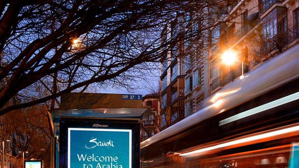 Los datos de tu móvil nutren el negocio de la publicidad exterior, que ya supera al de la televisión