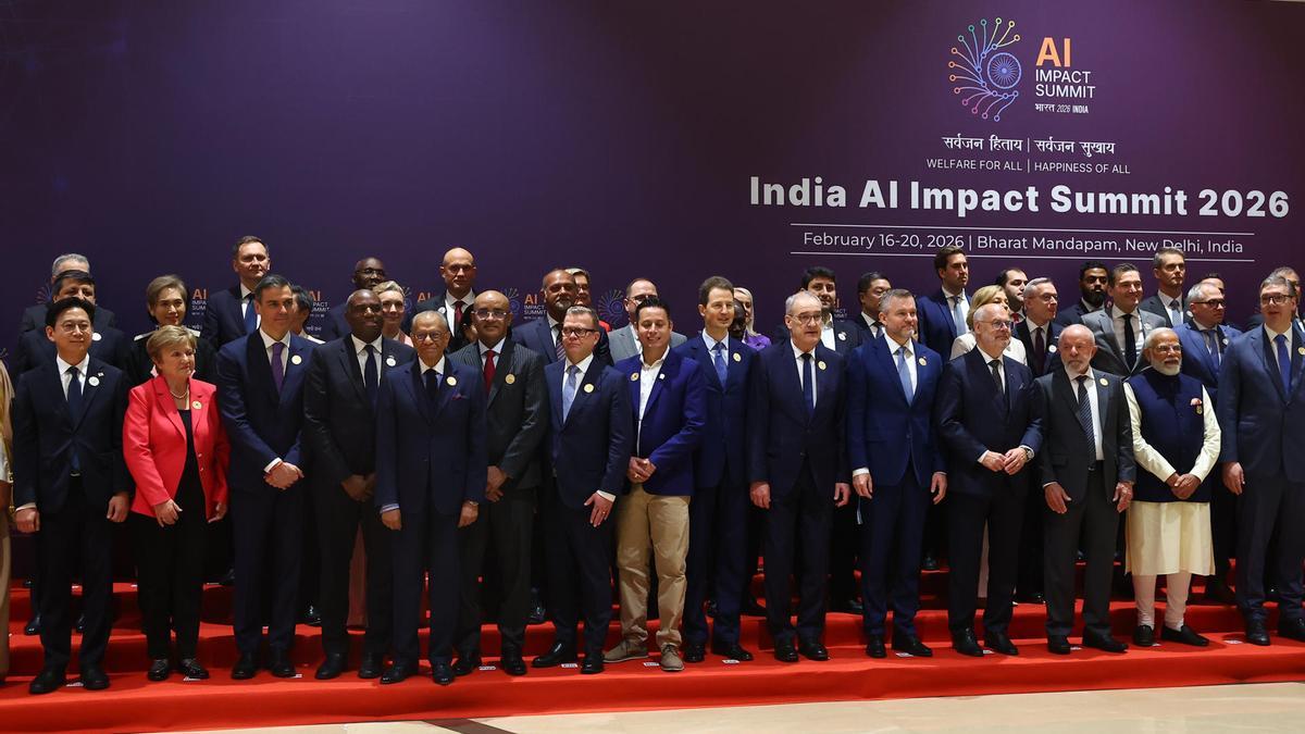 Foto de familia de la Cumbre Impacto IA en la India