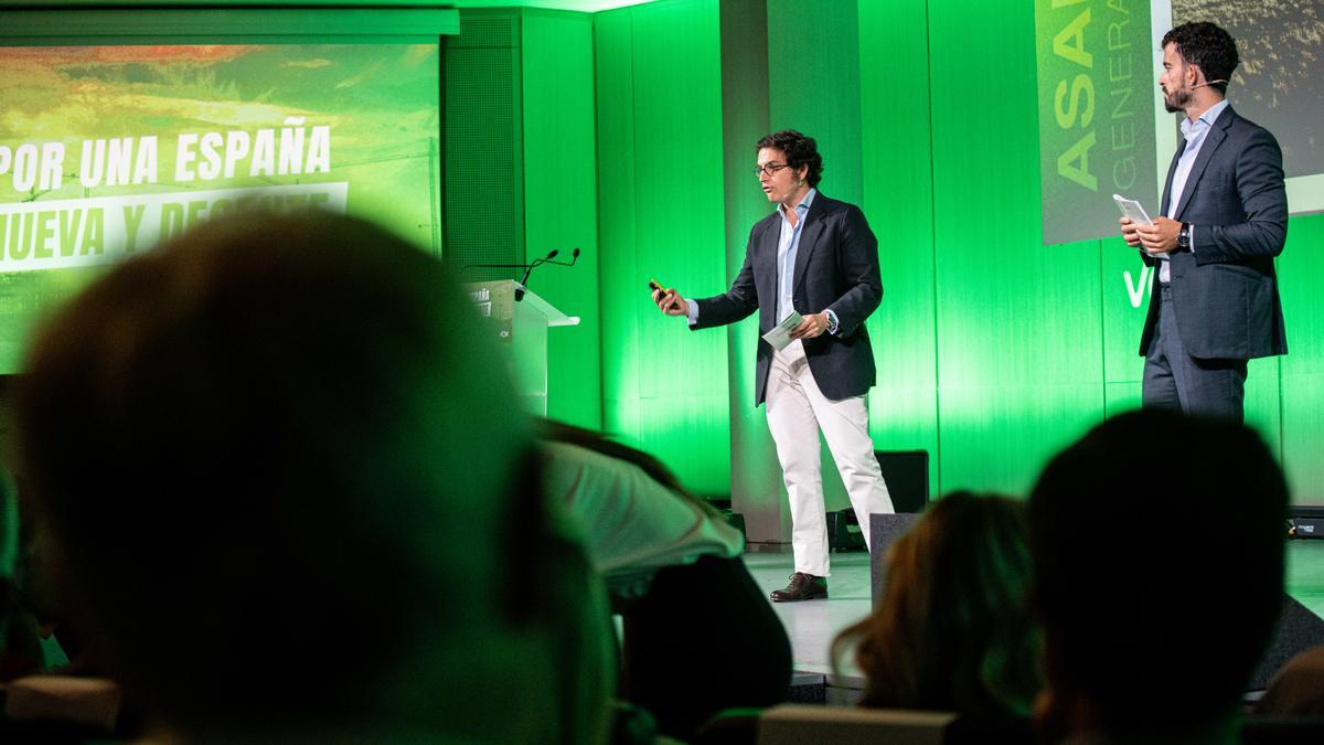 El falso giro social de Vox en vivienda tras el ascenso de Quero: viejas recetas y la misma xenofobia