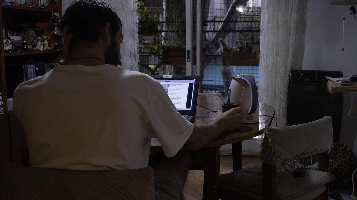 Cada vez más personas recurren a la IA para consultas sobre salud mental.