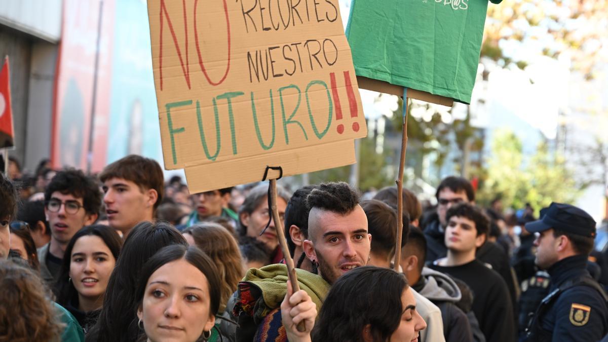Las universidades públicas madrileñas irán a la huelga los días 26 y 27 de noviembre
