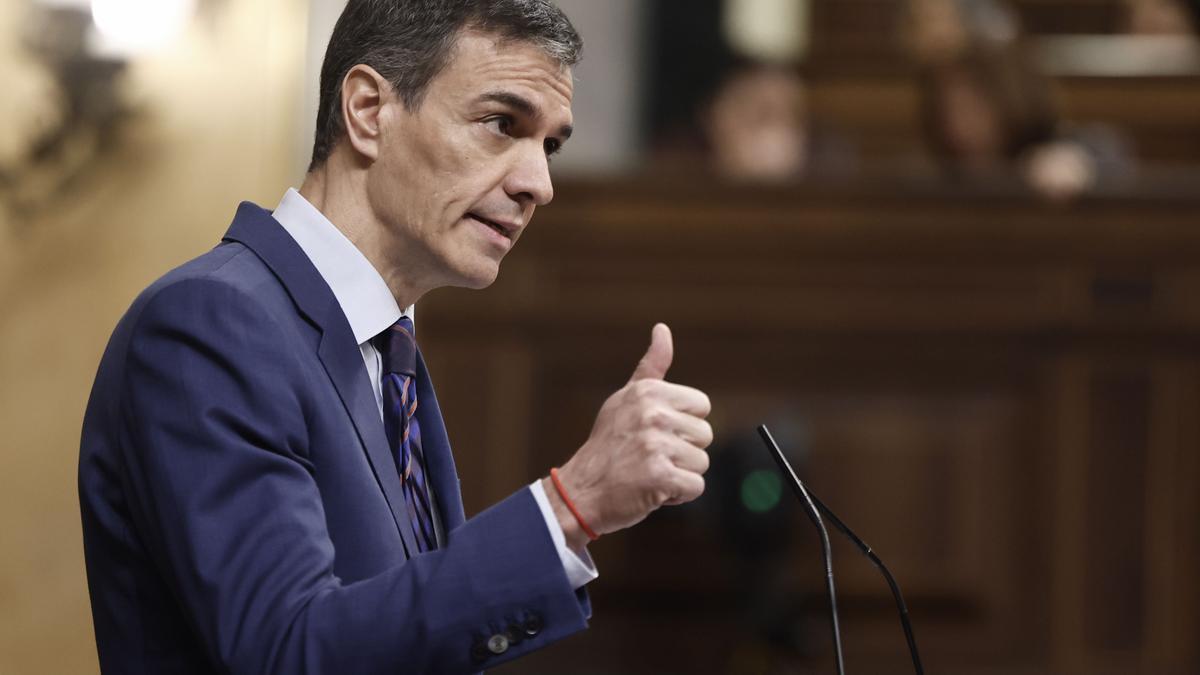 El bipartidismo se refuerza a costa de sus socios