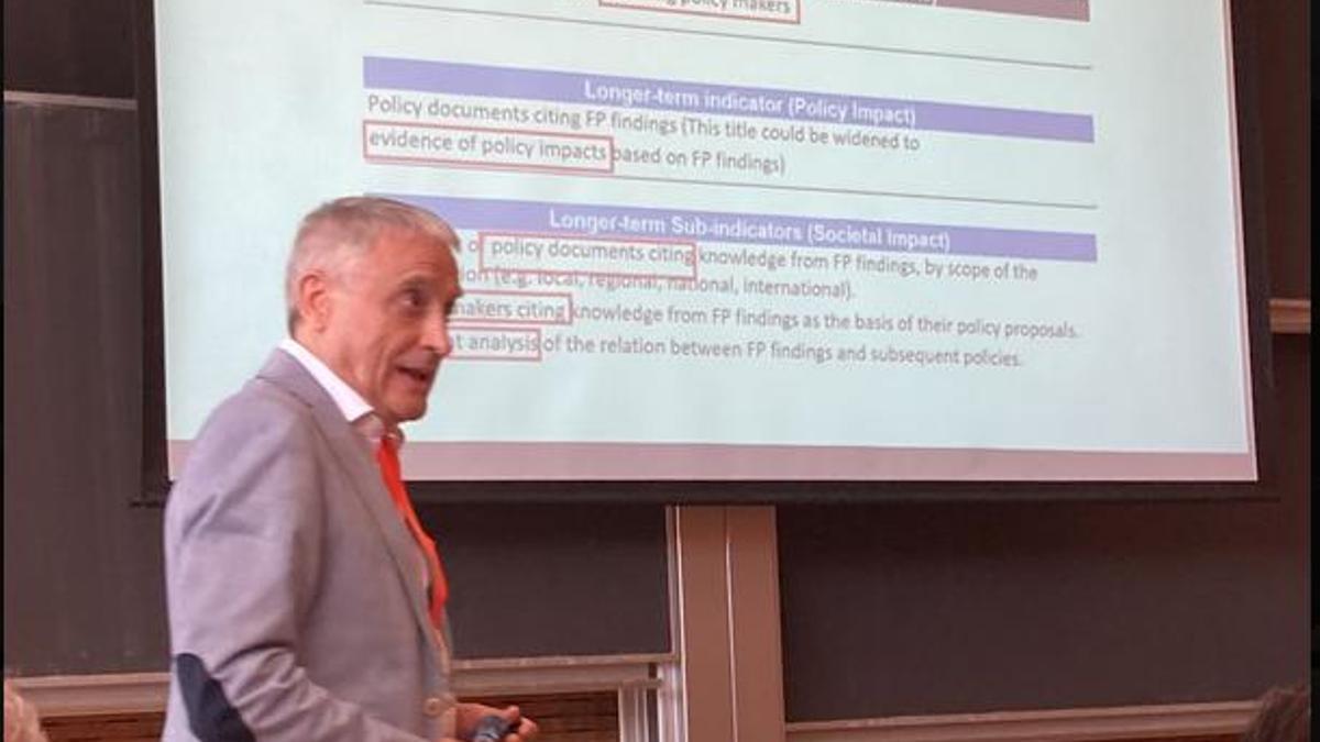 El grupo CREA, fundado por el catedrático investigado por coerción sexual, anuncia su disolución