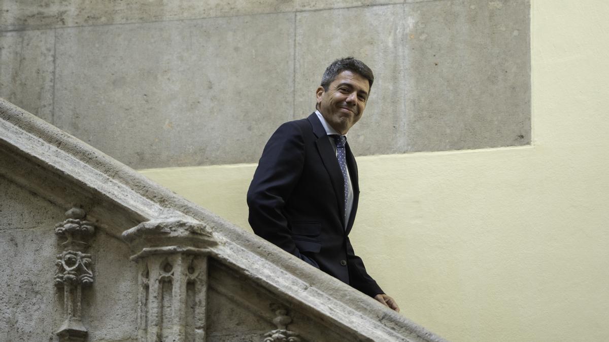 El presidente valenciano, Carlos Mazón, en el Palau de la Generalitat, el 14 de abril.