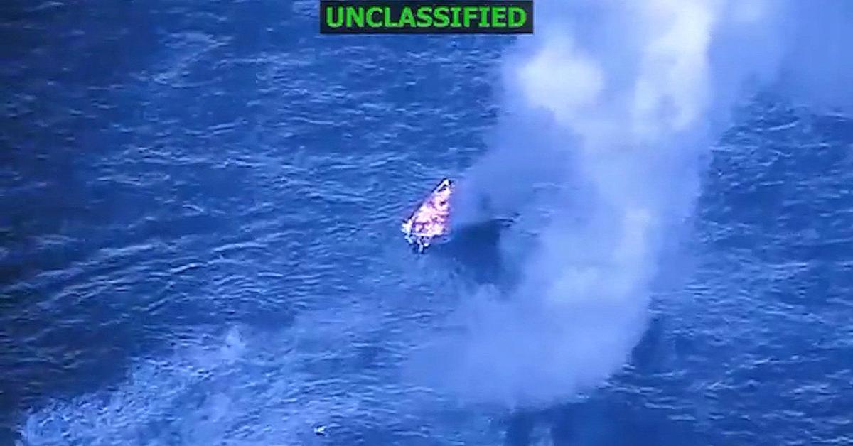 Estados Unidos hunde otra lancha cerca de Venezuela y mata a cuatro personas a bordo