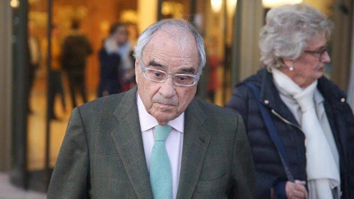 Martín Villa y un policía declaran por la primera víctima de la Transición 50 años después