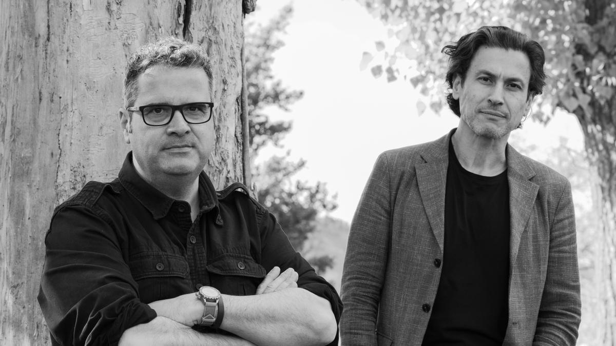 Tomás Hijo y Rodrigo Cortés publican 'La piedra blanda'