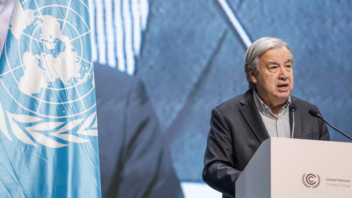 El secretario general de las Naciones Unidas, António Guterres, habla durante una rueda de prensa en la COP30, el pasado jueves.