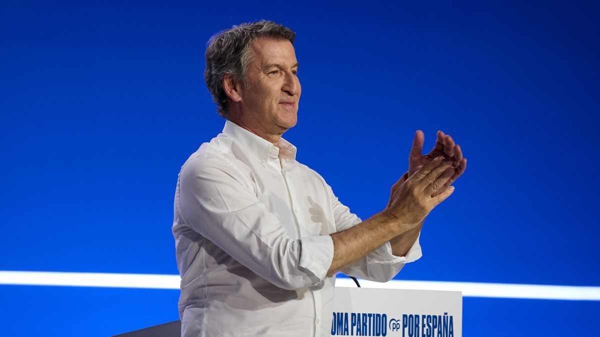 El presidente del PP, Alberto Núñez Feijóo, durante la segunda jornada del XXI Congreso Nacional del Partido Popular