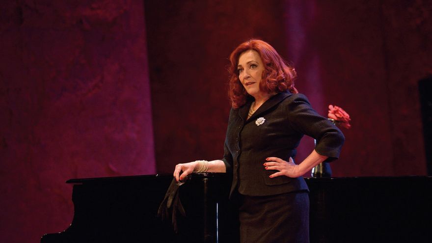 Carmen Maura es la protagonista de 'Carlota'.