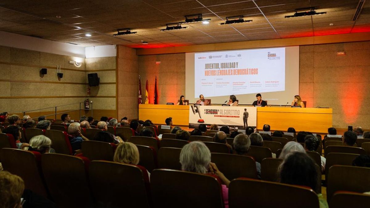 Todas las imágenes del Curso de Verano de infoLibre 'De la Censura al Algoritmo'