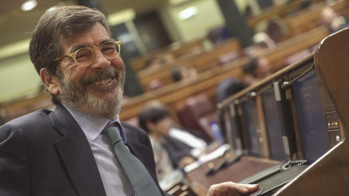 Muere a los 75 años José Enrique Serrano, ex jefe de Gabinete de González y Zapatero