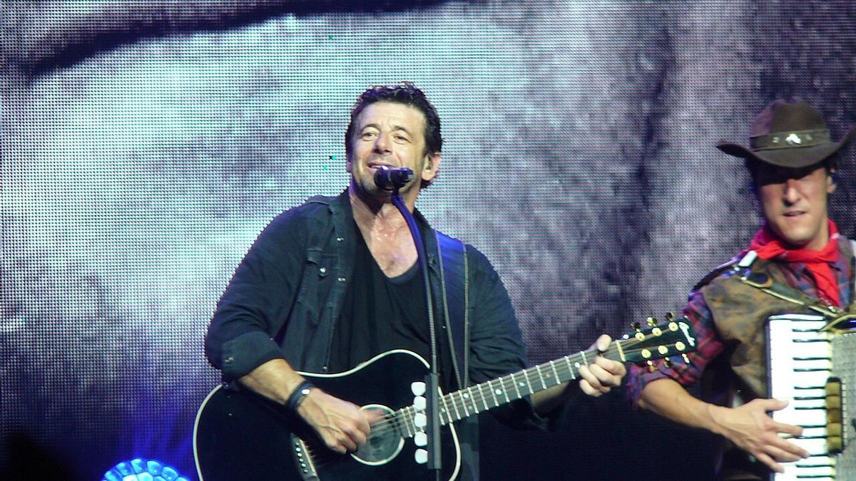 El cantante francés Patrick Bruel en el escenario del Forest National, en Bruselas, Bélgica, el 14 de mayo de 2019.