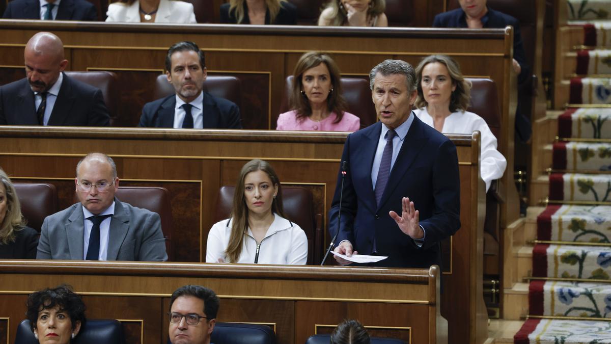 El Congreso se olvida del papa y su mensaje de aca