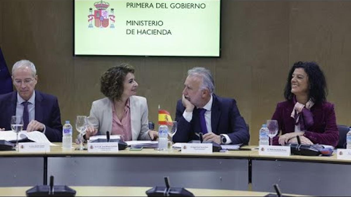 Hacienda presentará en dos meses un plan global para cambiar la financiación autonómica