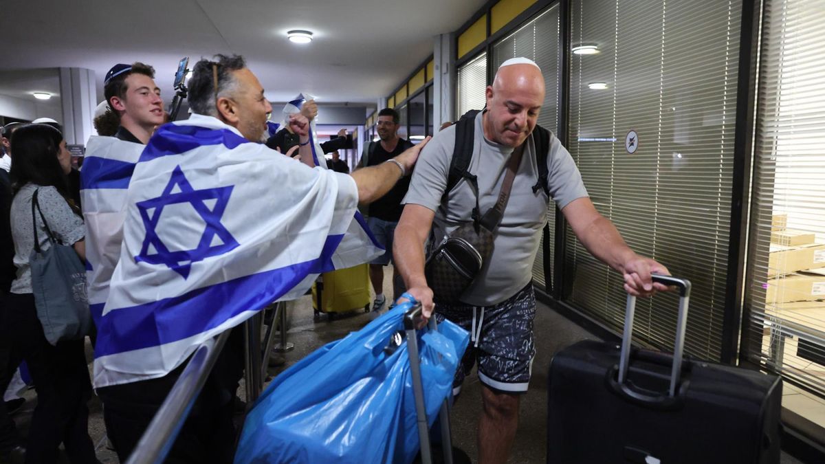 Israel denuncia como “atentado terrorista” el altercado en el vuelo con destino Tel Aviv