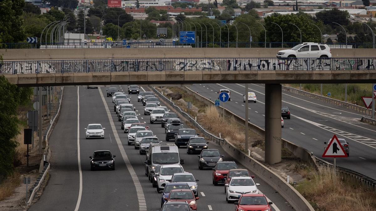 Tráfico en la autovía A3 por la operación retorno del puente de mayo, a 5 de mayo de 2024