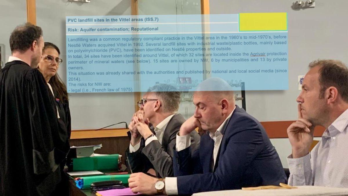 Montaje de fotografía de los representantes legales de Nestlé (Luc Desbrun, Nizar Benismail y Julien Didelot) en el tribunal de Nancy, en marzo de 2026, con un memorándum confidencial de Nestlé sobreimpreso.