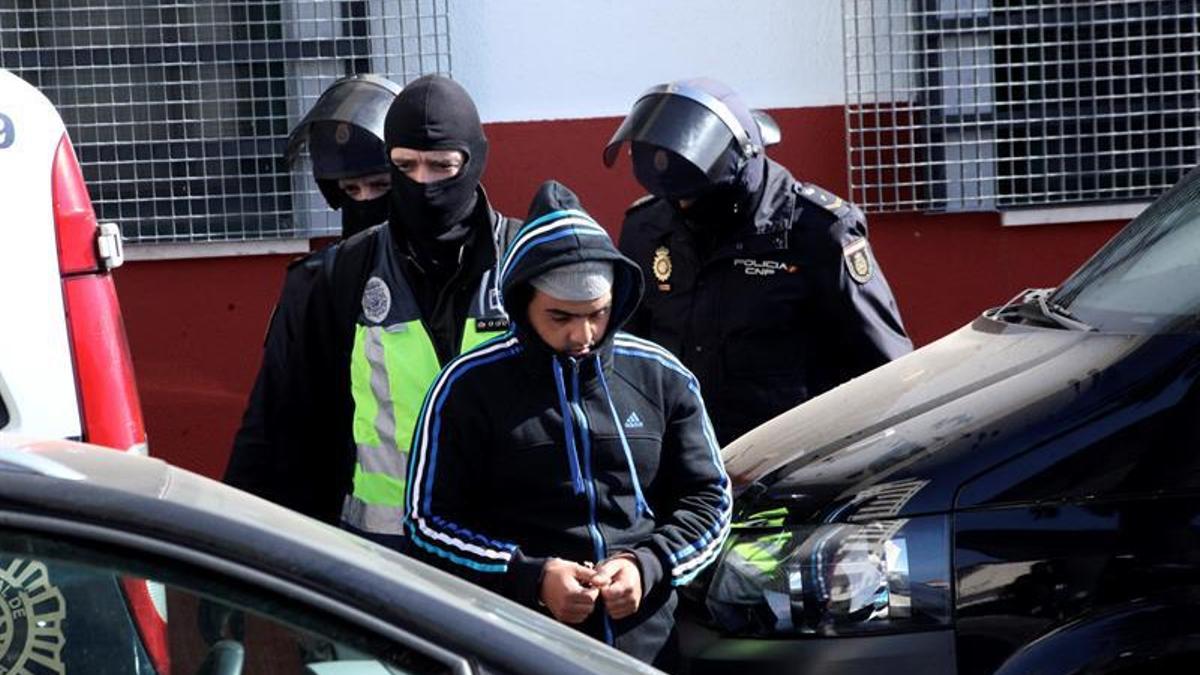 Detenida una persona de 20 años en Ceuta por difundir el mensaje de Estado Islámico
