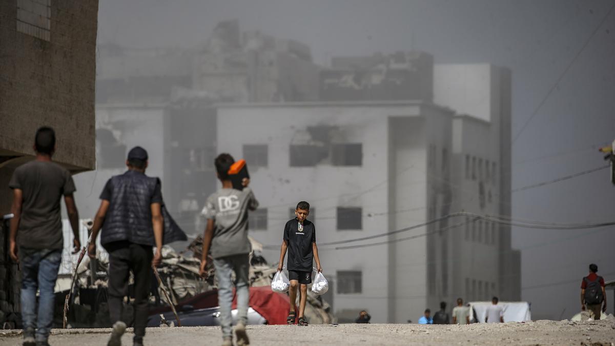 La OMS afirma que los ataques israelíes ha causado 5.000 amputaciones y 400 muertes por malnutrición