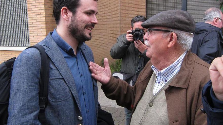 Garzón asegura que solo habrá acuerdo de último minuto si el PSOE rompe con Ciudadanos