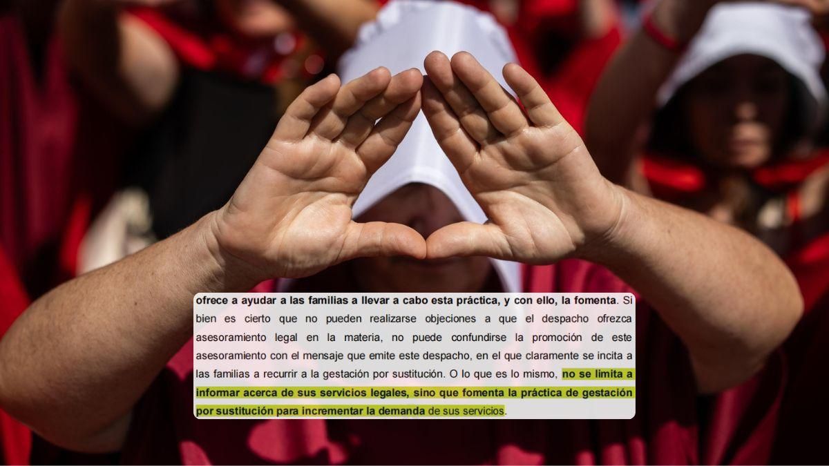 Fragmento de la sentencia, sobre una fotografía de una manifestación contra los vientres de alquiler.
