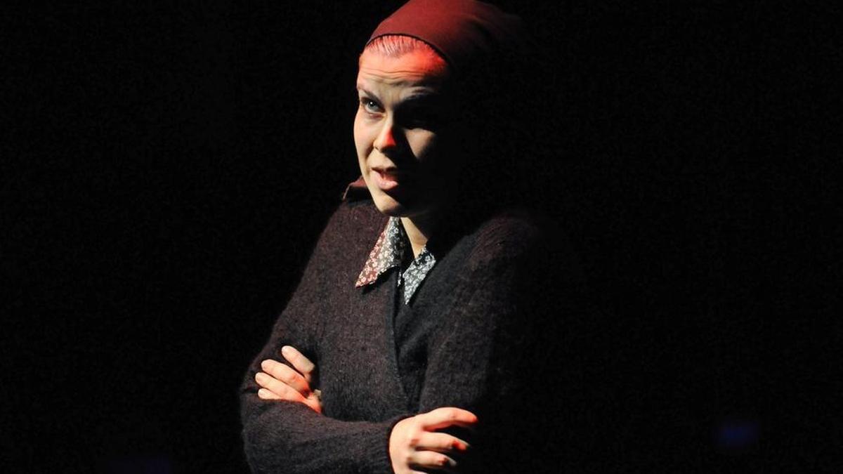 Esther Lázaro en 'De algún tiempo a esta parte', de Max Aub.