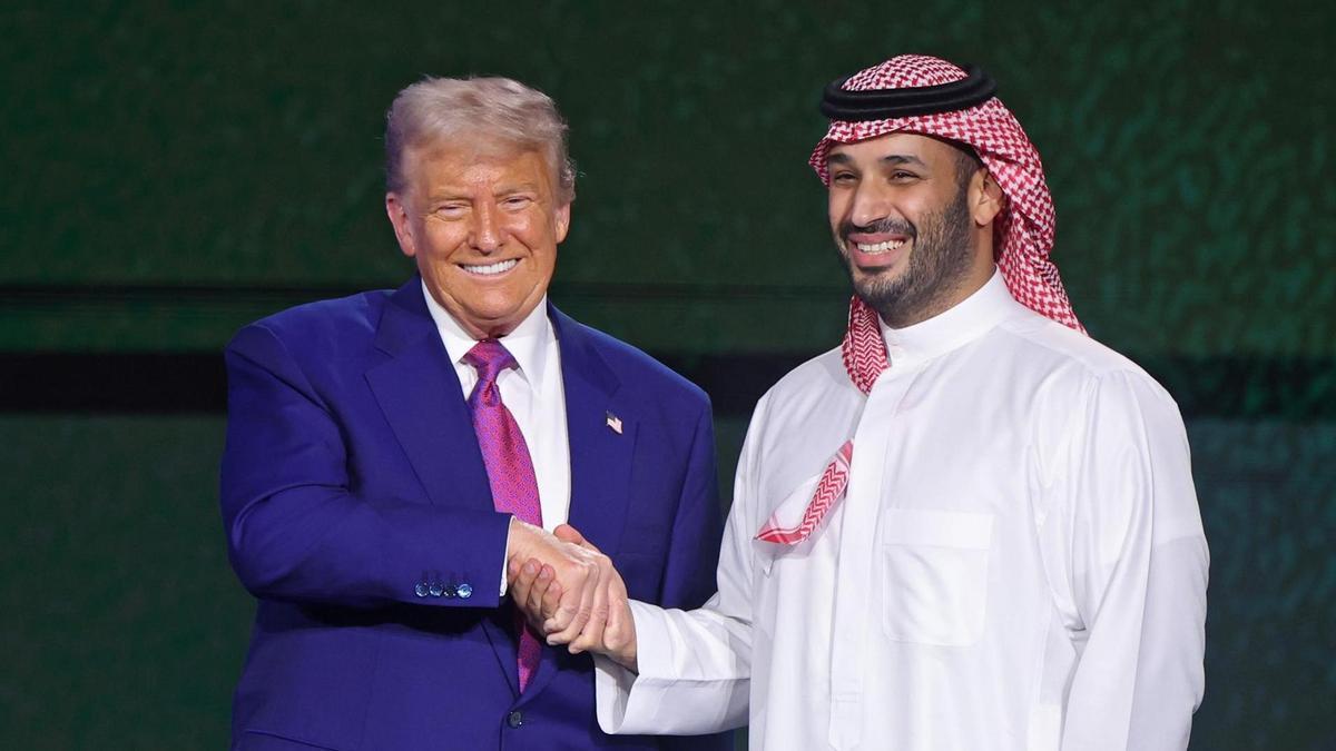 Trump acude al Foro de Inversión en Arabia Saudí.
