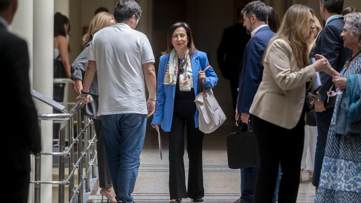 Defensa busca desligarse de la industria militar israelí pero deja en el aire el futuro de un contrato de 1,3 millones