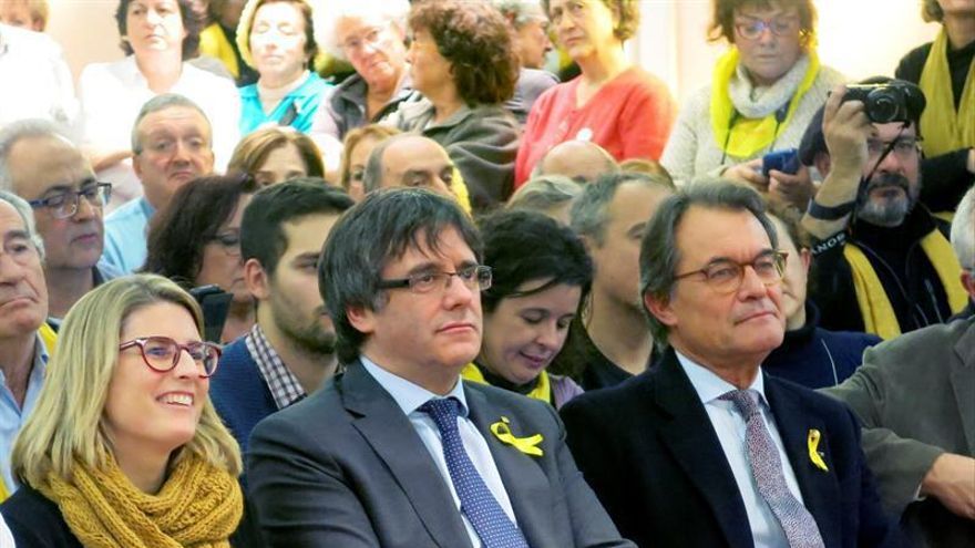 Artur Mas y Carles Puigdemont en un acto en Bruselas el 6 de diciembre.