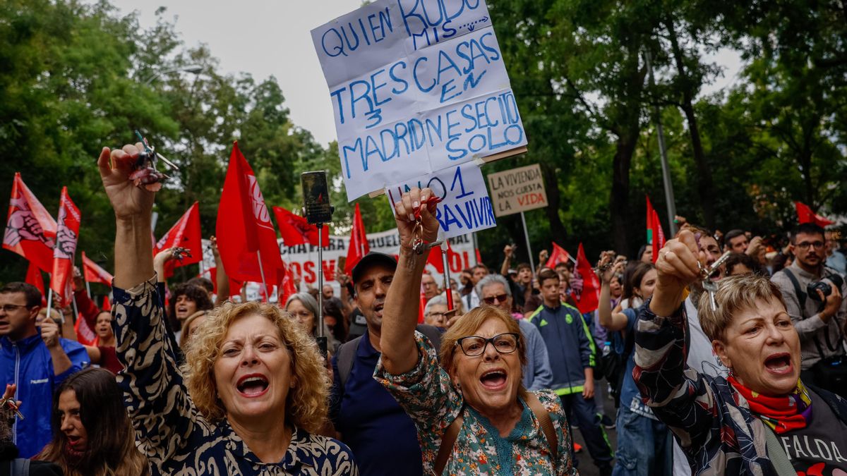 Un país y unos economistas a contracorriente