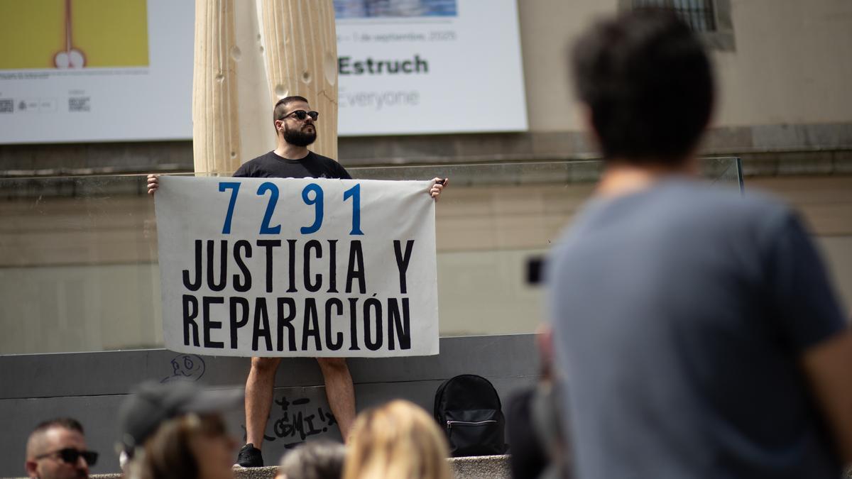 Burgueño estrecha el cerco judicial sobre el exconsejero de Sanidad de Ayuso por las muertes en residencias