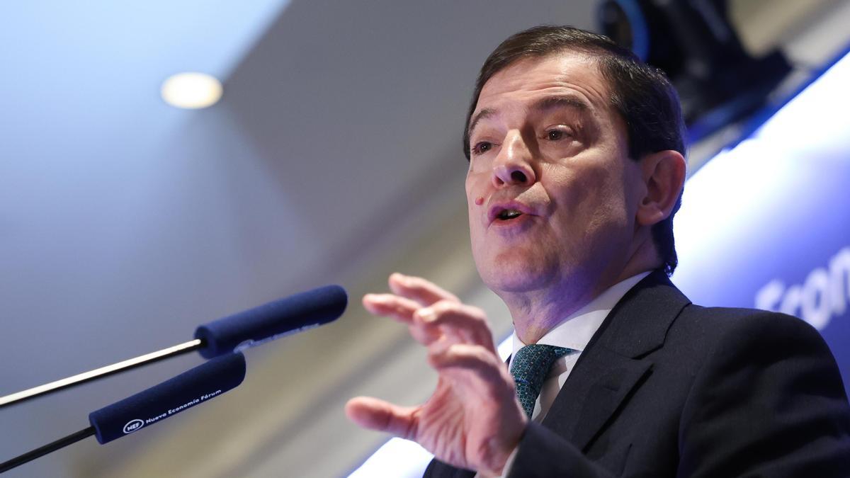 El presidente de la Junta de Castilla y León, Alfonso Fernández Mañueco, durante un desayuno informativo.